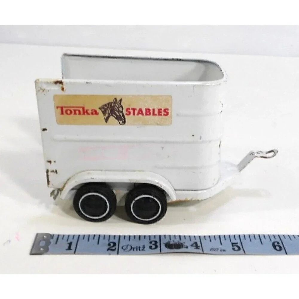 Tonka stables toy
